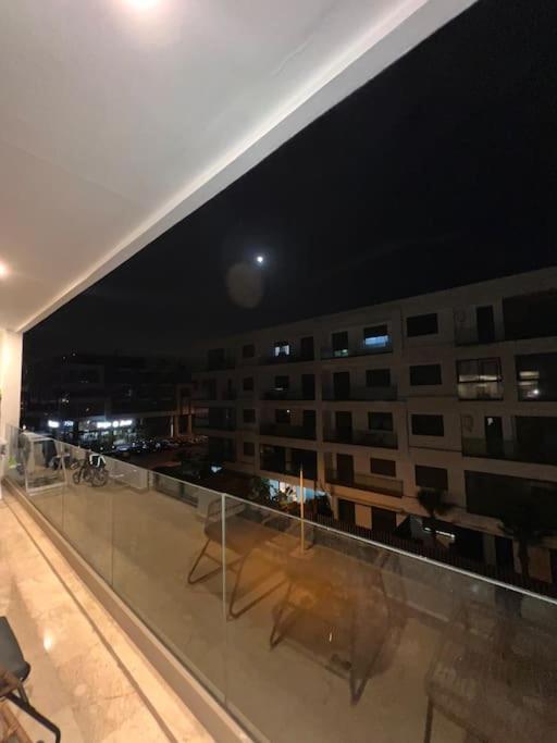 Bay Apartment